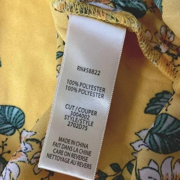 NWT floral print top Max Studio ruffle sleeve bright yellow top spring summer - Picture 6 of 9